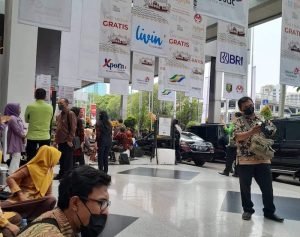 Dekranas Gelar Pameran Bertema “Semangat Bertahan Perajin Berdaya Saing”