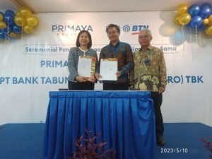 Penandatanganan Perjanjian Kerjasama dilakukan oleh Leona A. Karnali selaku CEO Primaya Hospital Group dan Jasmin selaku Direktur Distribution and Funding Bank BTN.(SH.id/RedI)