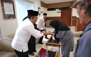 Gus Yahya: Alhamdulillah Kesehatan Cak Nun Semakin Membaik