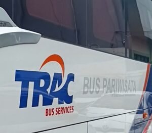 Salah satu lini bisnis TRAC berupa Bus Pariwisata yang dapat disewa.(RedI) 