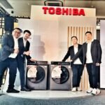 Ki-ka : Arman Zendrato, Product Manager of Washing Machine TOSHIBA Lifestyle Indonesia, Toby Xiao, Lad Overseas ASEAN Sales Manager TOSHIBA,  Antonius Widjaja, Head of Product Division TOSHIBA Lifestyle Indonesia dan Eric Darudana Rhanuwijaya, Sales Head of Home Appliances TOSHIBA Lifestyle Indonesia.(RedI)